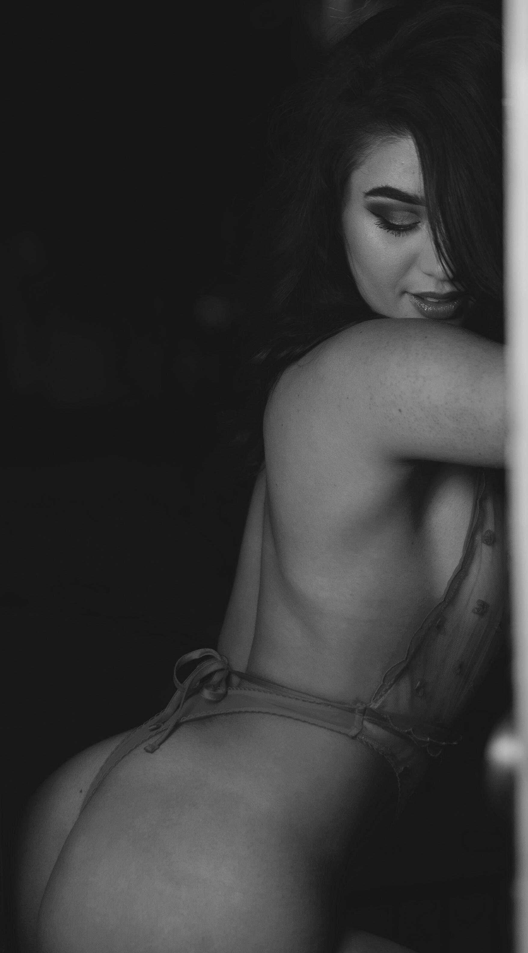 HiSexy.ca HiSexy.ca is available to buy or lease